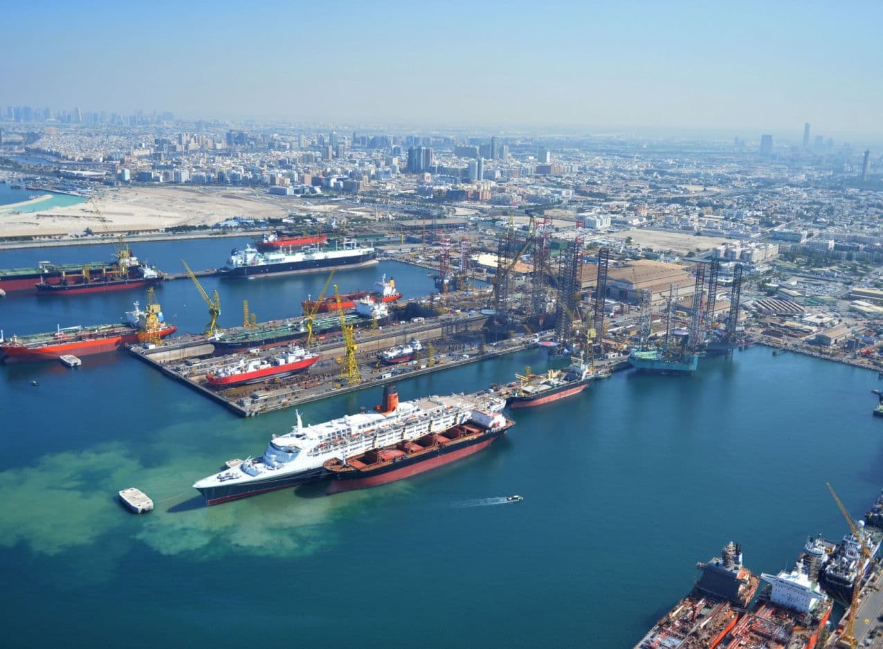 Proximity to Dubai Dry Docks for Speedy Service